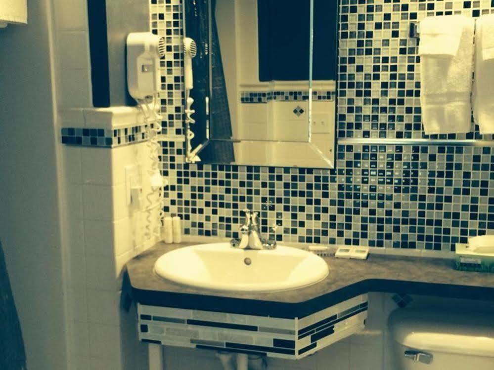 סטורג'און ביי Motel 57 מראה חיצוני תמונה